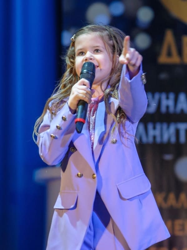 школа вокала на конкурсе
