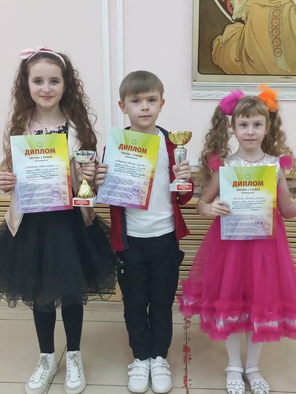 школа вокала на конкурсе